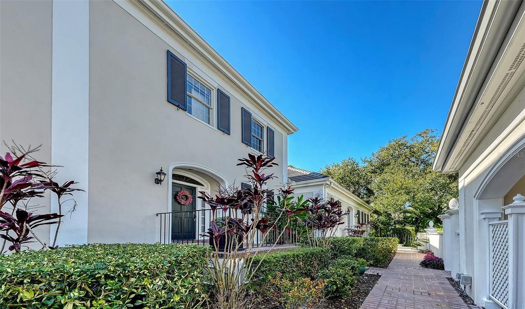 57 BISHOPS COURT ROAD 121, Osprey, FL 34229