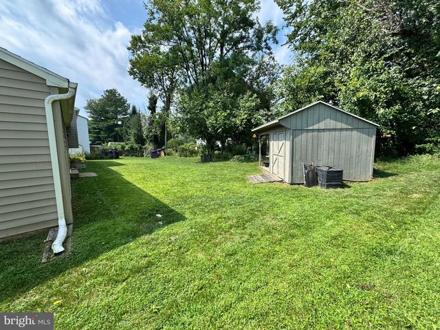 1500 WANDERING WAY, Harrisburg, PA 17110
