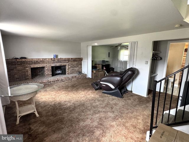 1500 WANDERING WAY, Harrisburg, PA 17110