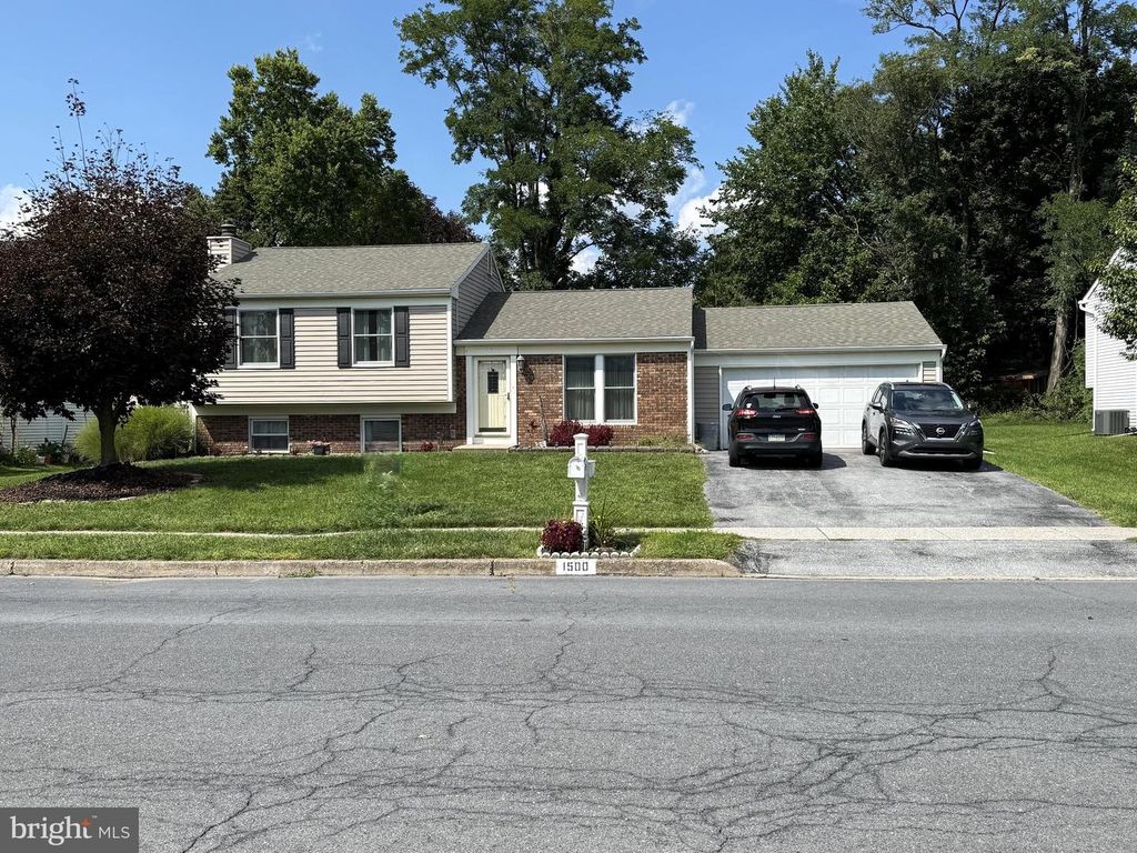 1500 WANDERING WAY, Harrisburg, PA 17110