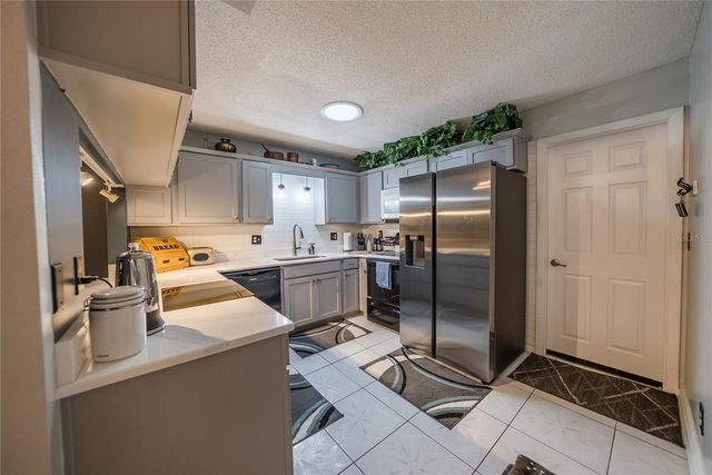 9855 SW 85TH TERRACE ROAD A, Ocala, FL 34481