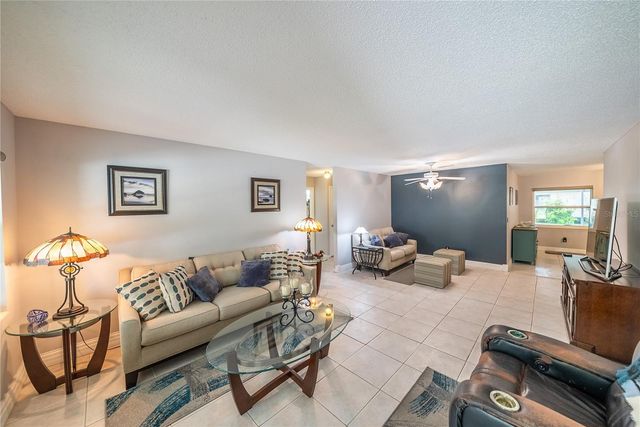 9855 SW 85TH TERRACE ROAD A, Ocala, FL 34481