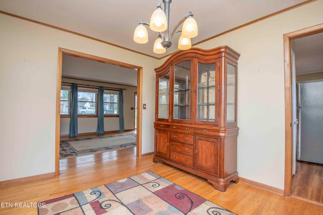 5409 Inwood Rd, Knoxville, TN 37921