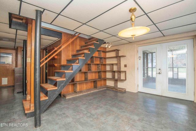 5409 Inwood Rd, Knoxville, TN 37921