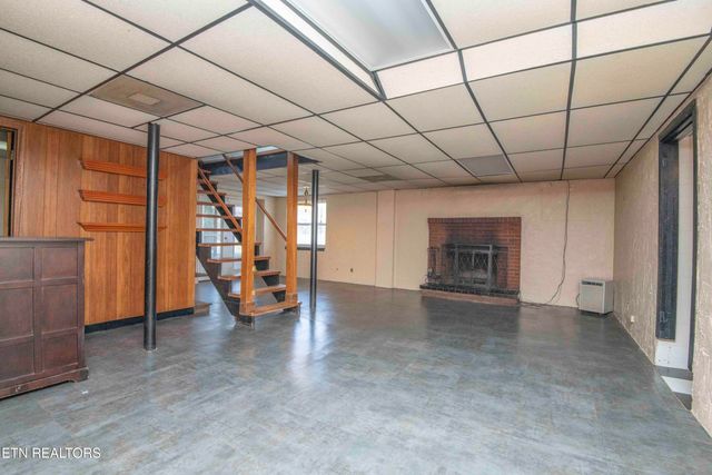 5409 Inwood Rd, Knoxville, TN 37921