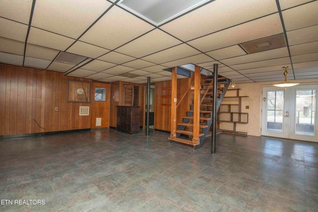 5409 Inwood Rd, Knoxville, TN 37921