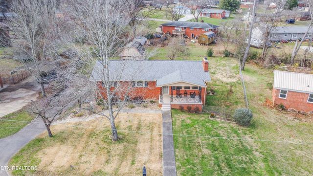 5409 Inwood Rd, Knoxville, TN 37921