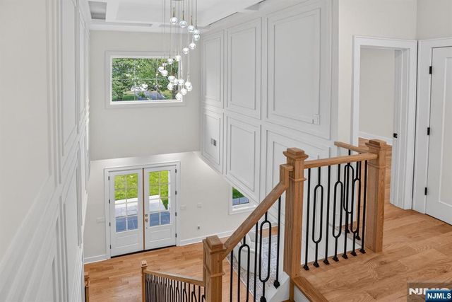 81 Ridge Drive, Livingston, NJ 07039