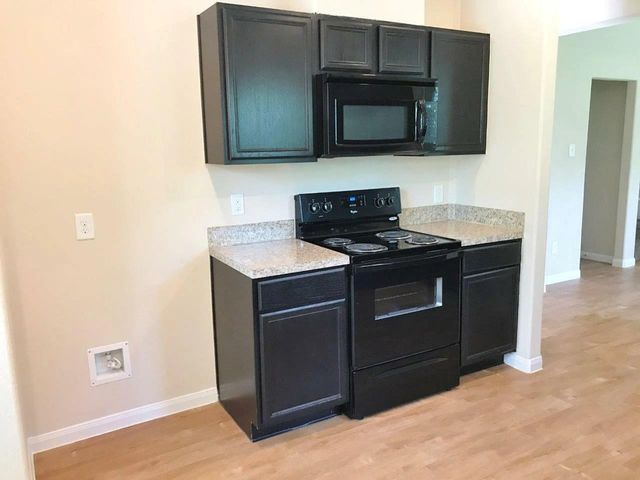 13633 Hidden Valley Drive, Montgomery, TX 77356