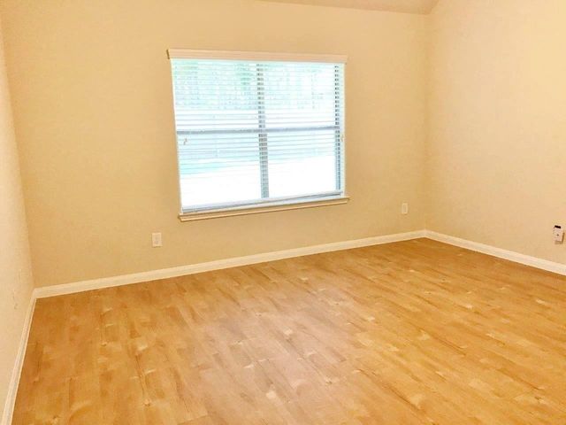 13633 Hidden Valley Drive, Montgomery, TX 77356