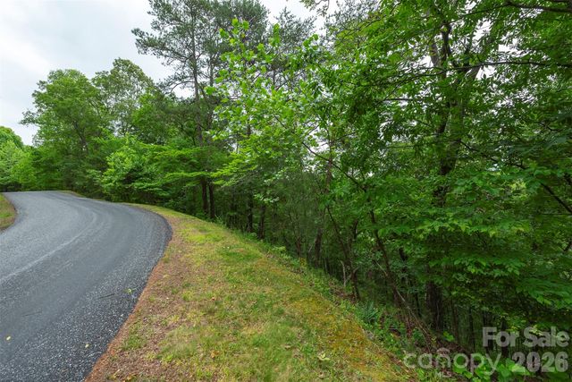2391 French Broad Parkway 34, Marshall, NC 28753