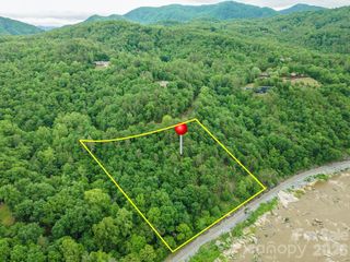 2391 French Broad Parkway 34, Marshall, NC 28753