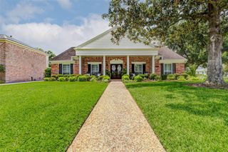 315 Thicket Lane, Houston, TX 77079