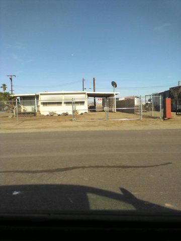 9588 Avenue H, Bombay Beach, CA 92257