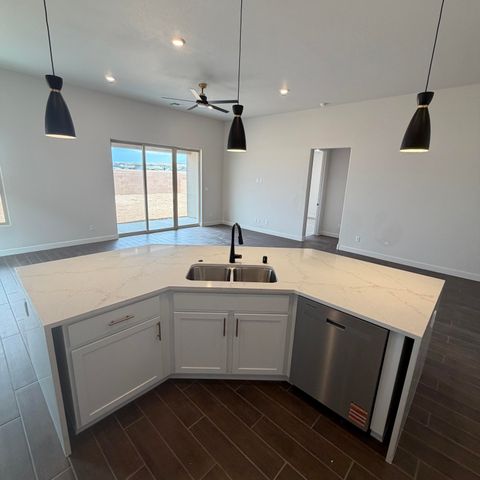 2451 Marble Avenue NE, Rio Rancho, NM 87144