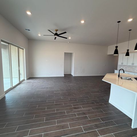2451 Marble Avenue NE, Rio Rancho, NM 87144