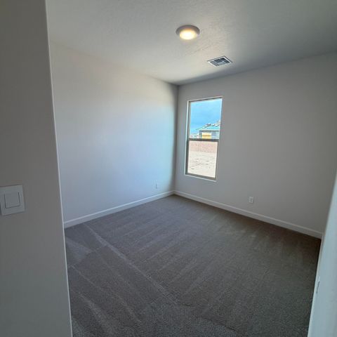2451 Marble Avenue NE, Rio Rancho, NM 87144