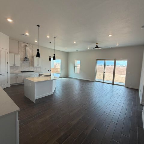 2451 Marble Avenue NE, Rio Rancho, NM 87144