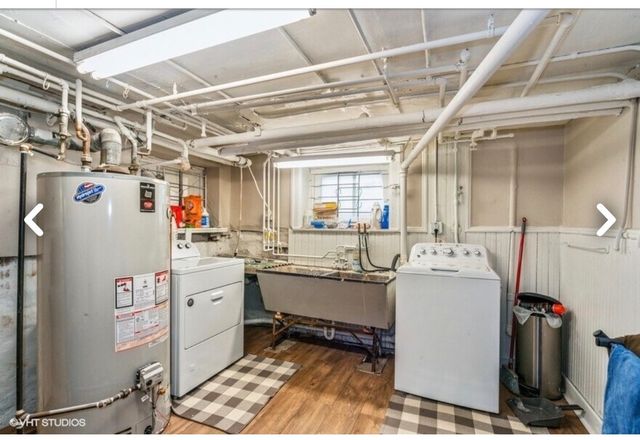 313 S Maple Avenue 1R, Oak Park, IL 60302