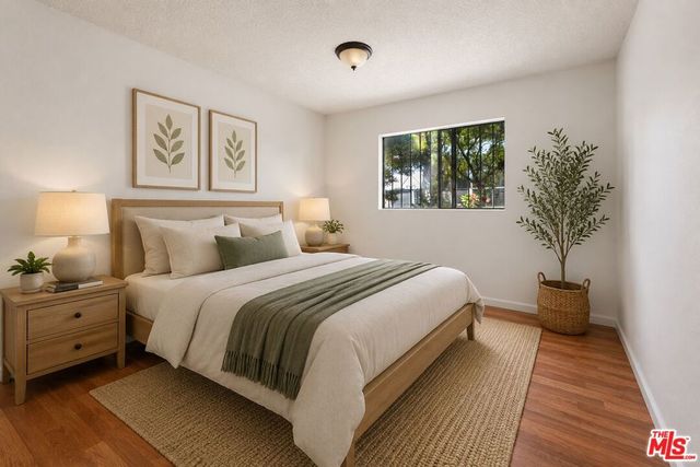 11477 Amboy Avenue, San Fernando, CA 91340