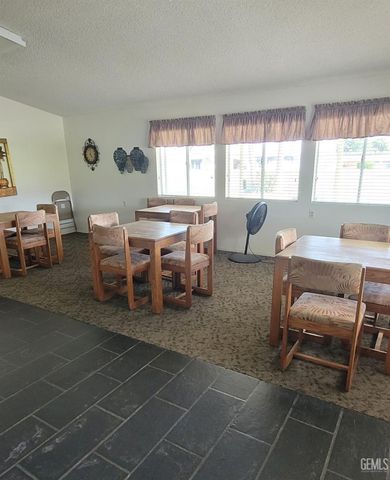 4213 Prince Street, Bakersfield, CA 93301
