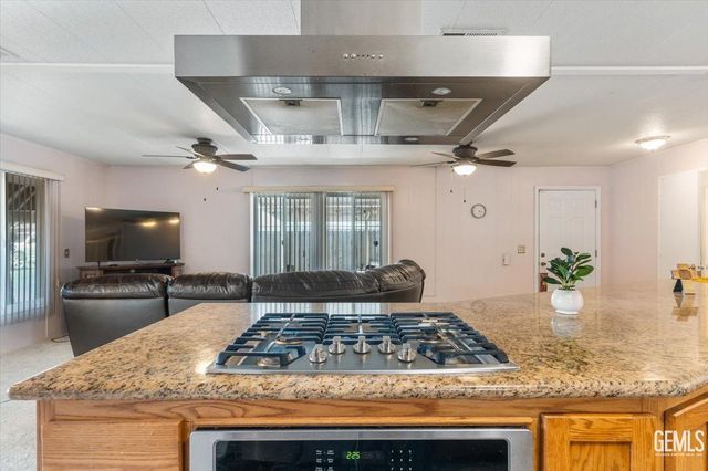 4213 Prince Street, Bakersfield, CA 93301