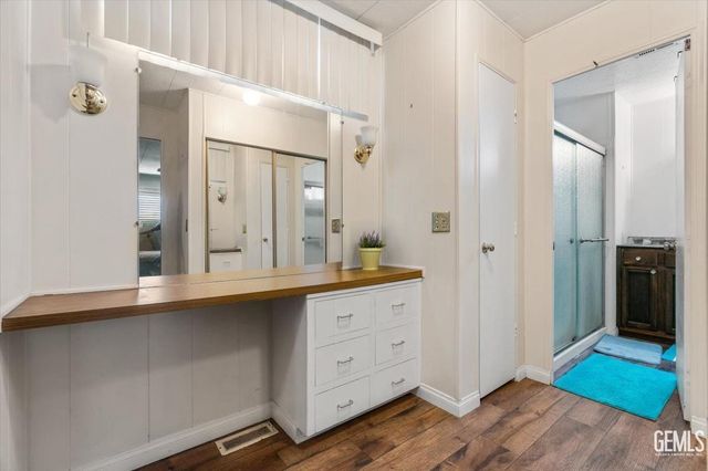 4213 Prince Street, Bakersfield, CA 93301