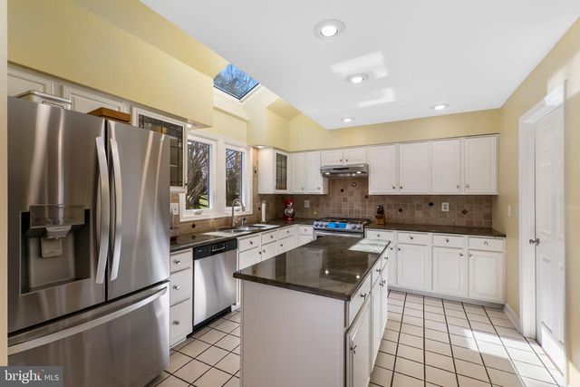 12328 GALESVILLE DR, Gaithersburg, MD 20878