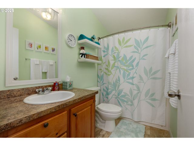 252 BLACKLEDGE Rd, Carson, WA 98610