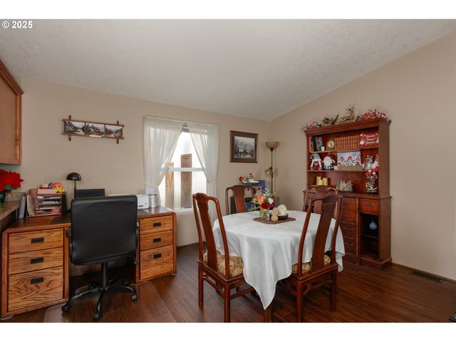 252 BLACKLEDGE Rd, Carson, WA 98610