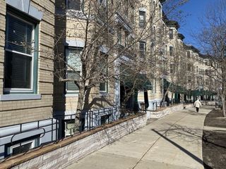 1427 Commonwealth 204, Boston, MA 02135