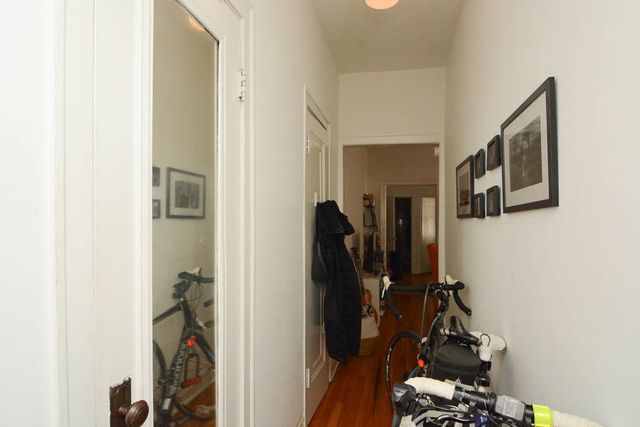 1933 W Crystal Street 2A, Chicago, IL 60622