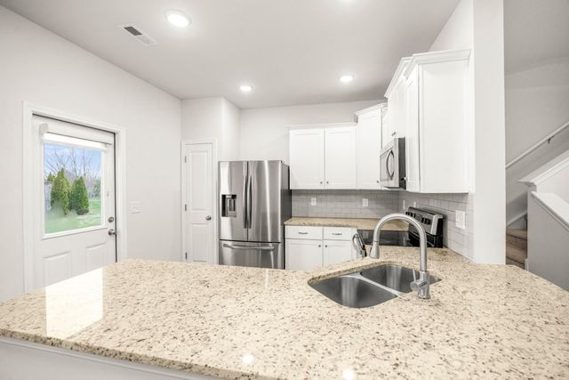 2444 Salem Creek Ct, Murfreesboro, TN 37128