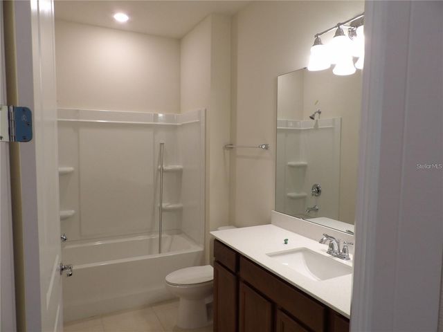 17469 BACK BAY COURT, Clermont, FL 34714