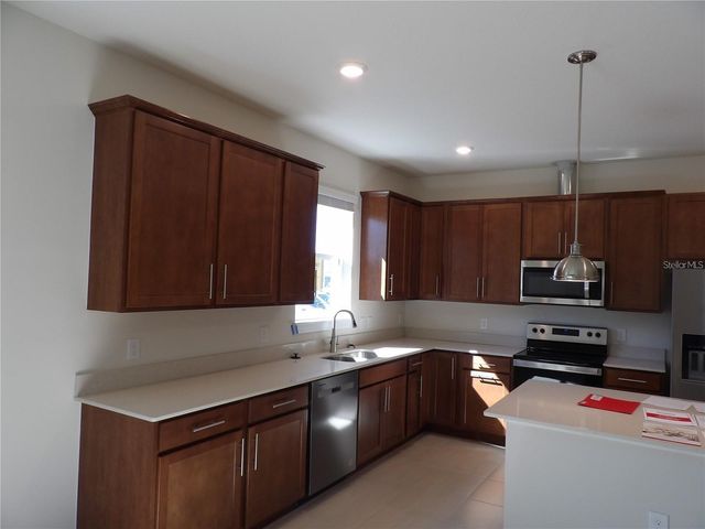 17469 BACK BAY COURT, Clermont, FL 34714