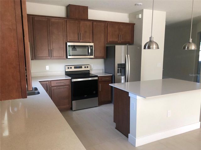 17469 BACK BAY COURT, Clermont, FL 34714