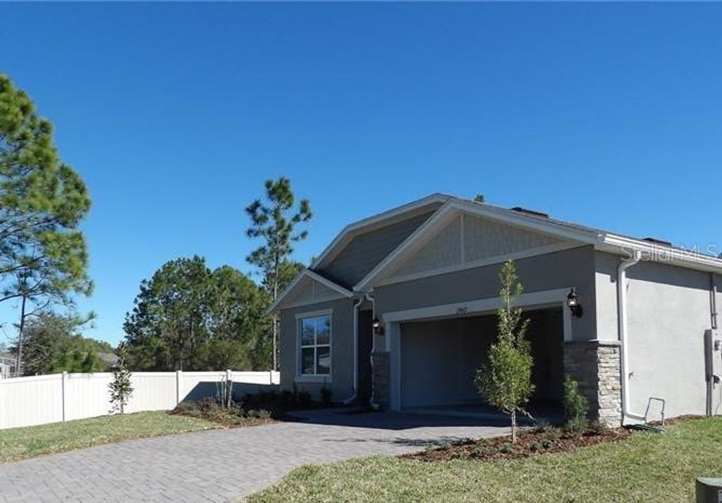 17469 BACK BAY COURT, Clermont, FL 34714