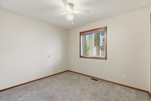 5118 N Pinegrove Drive, Coeur D'alene, ID 83815