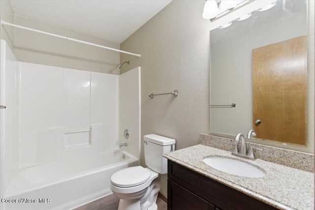 5118 N Pinegrove Drive, Coeur D'alene, ID 83815