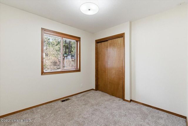 5118 N Pinegrove Drive, Coeur D'alene, ID 83815