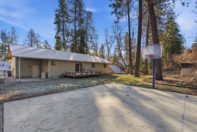 5118 N Pinegrove Drive, Coeur D'alene, ID 83815