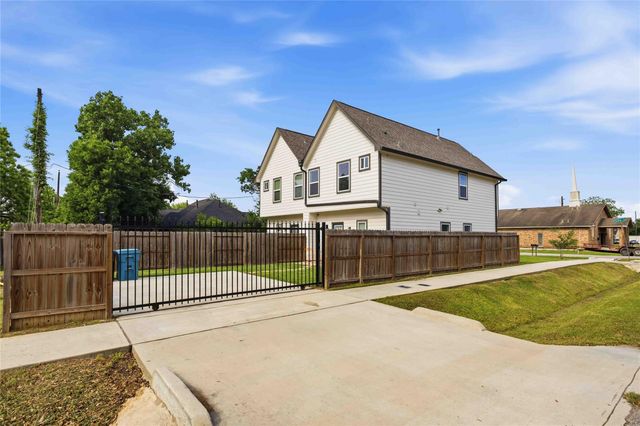 5403 Amy Street, Houston, TX 77028