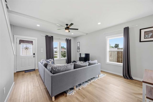 5403 Amy Street, Houston, TX 77028