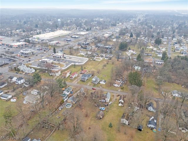 150 24th Street SE, Massillon, OH 44646