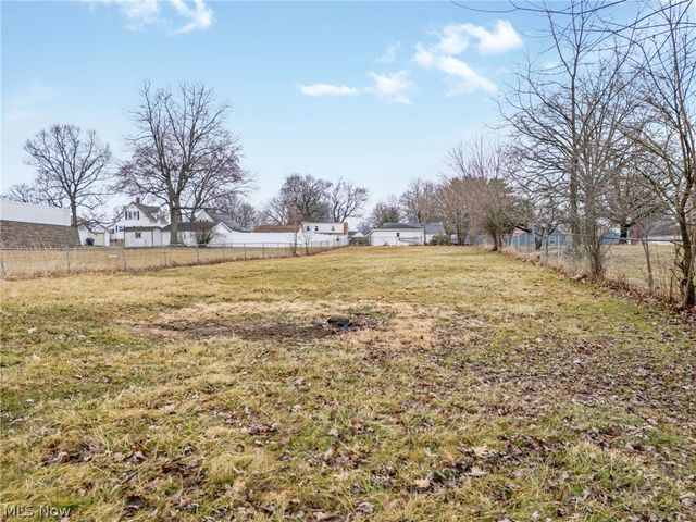 150 24th Street SE, Massillon, OH 44646