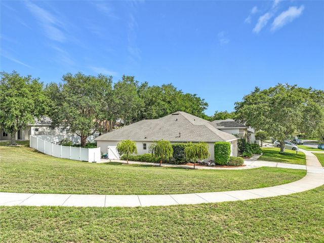 3755 FALLSCREST CIRCLE, Clermont, FL 34711