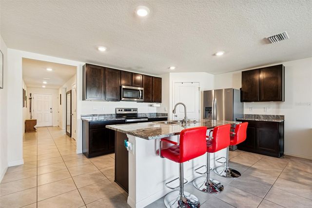 37099 GOFFAUX LOOP, Zephyrhills, FL 33541