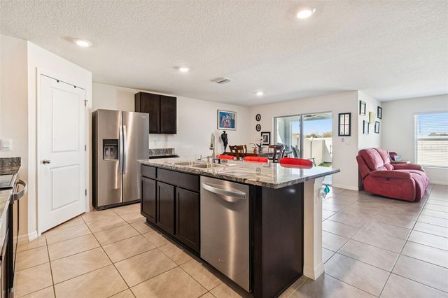 37099 GOFFAUX LOOP, Zephyrhills, FL 33541