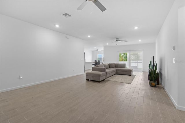 8972 SW 69TH TERRACE, Ocala, FL 34476