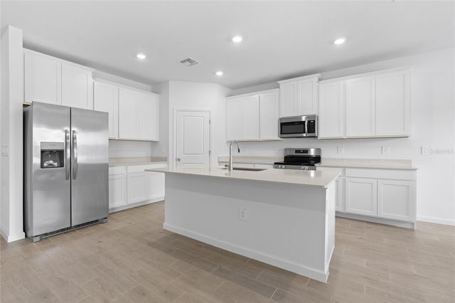 8972 SW 69TH TERRACE, Ocala, FL 34476